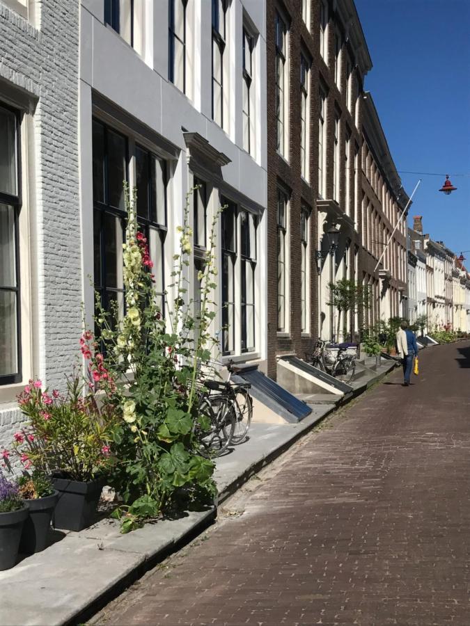 ミデルブルグ De Carper Bed & Breakfast エクステリア 写真