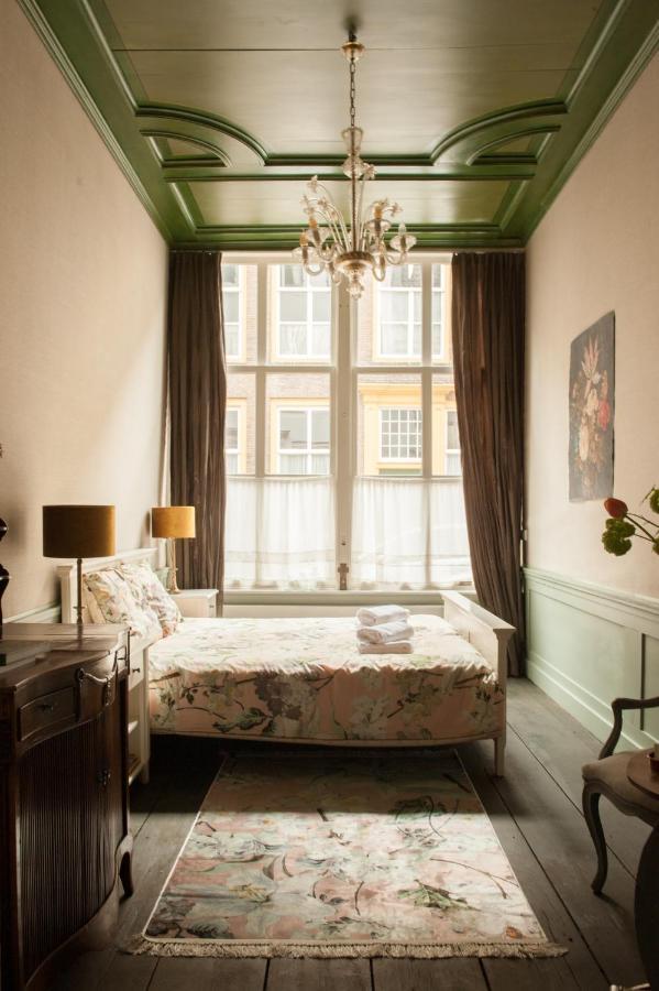 ミデルブルグ De Carper Bed & Breakfast エクステリア 写真